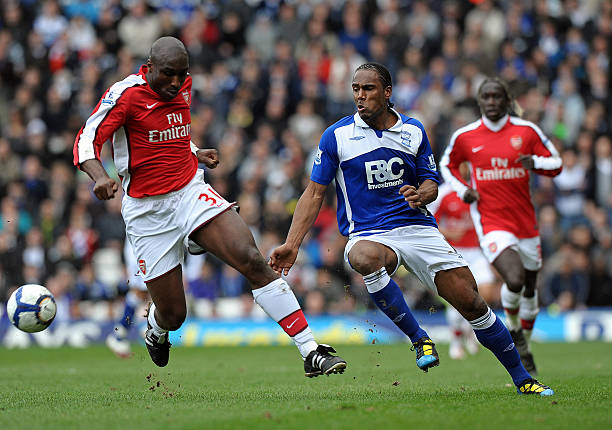 联杯中以2 联杯中以2