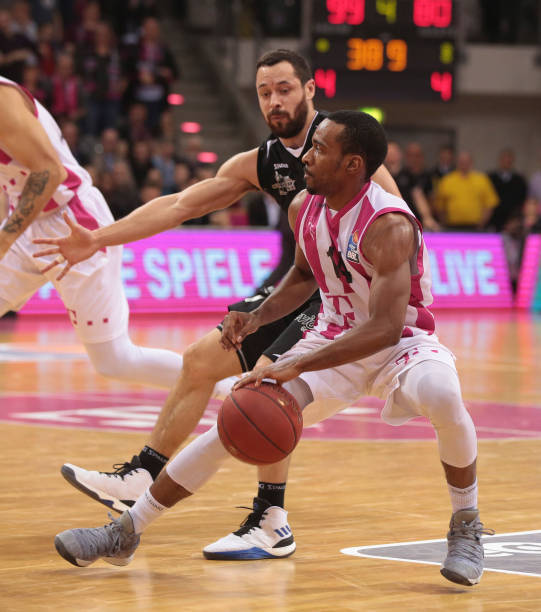 赛录像及传 赛录像及传